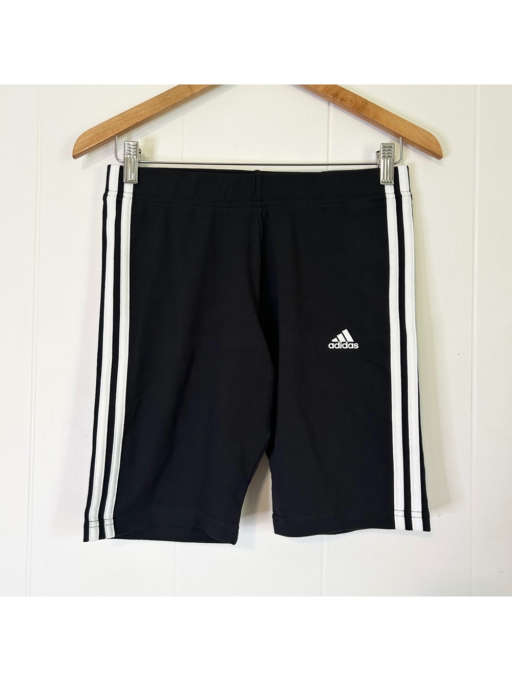 New Adidas 3 Stripe Black Active Athletic Workout Biker Shorts Women's Medium